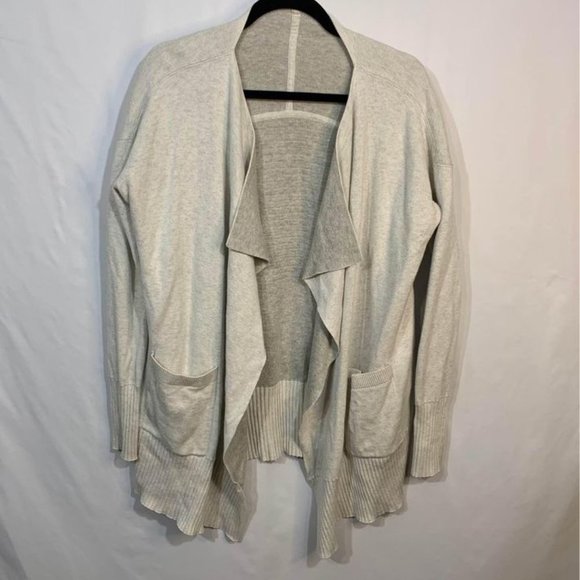 LULULEMON woman’s reversible gray/cream cardigan. One size. Fits … - Picture 1 of 10